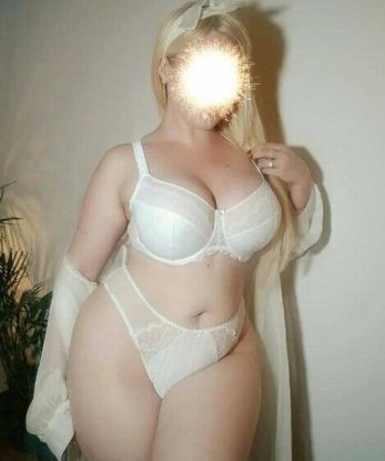 Анжела, Проститутка