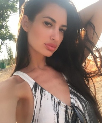 Валентина, Проститутка